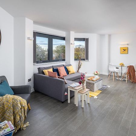 St Albans City Apartments - Near Luton Airport And Harry Potter World Exterior photo