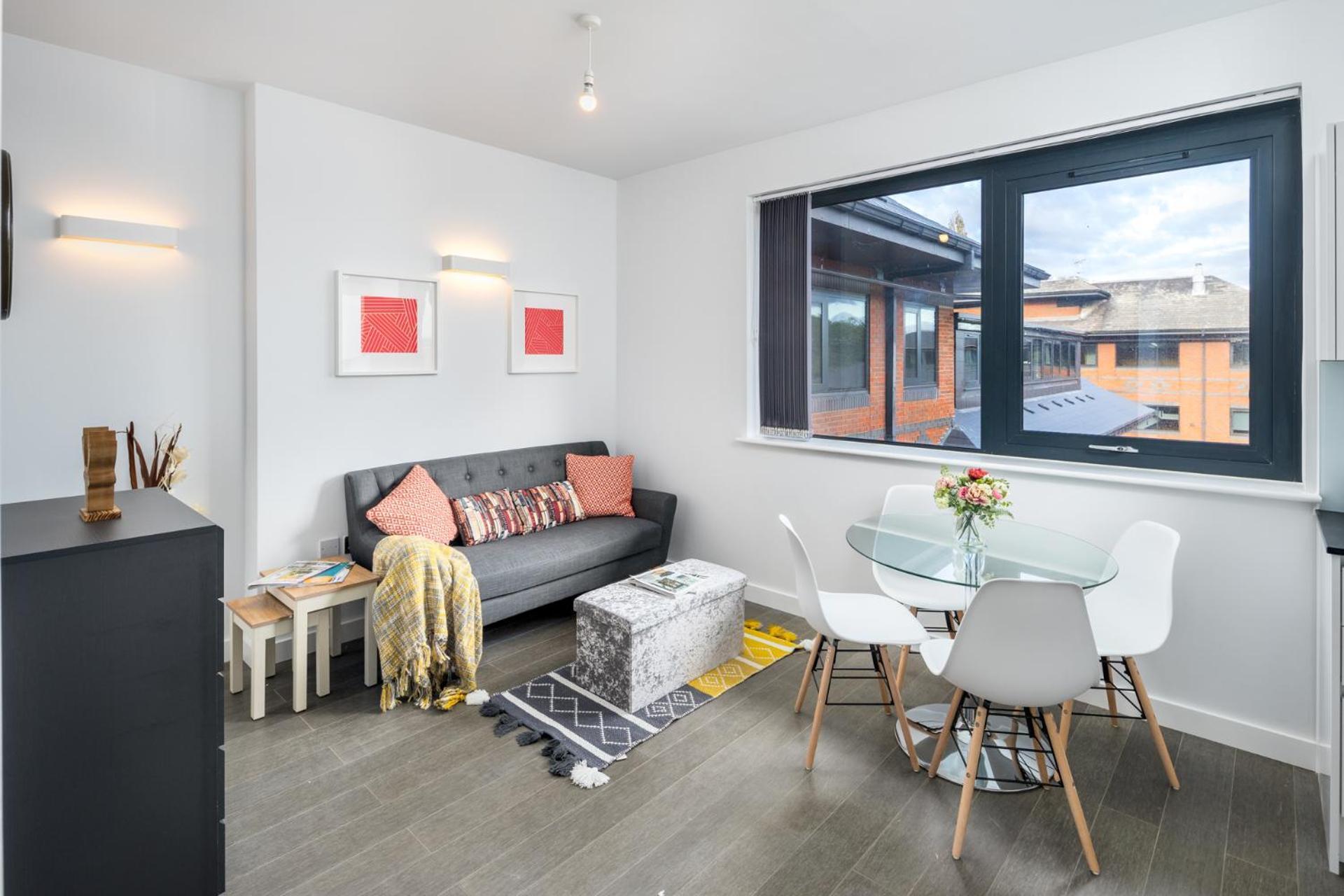 St Albans City Apartments - Near Luton Airport And Harry Potter World Exterior photo