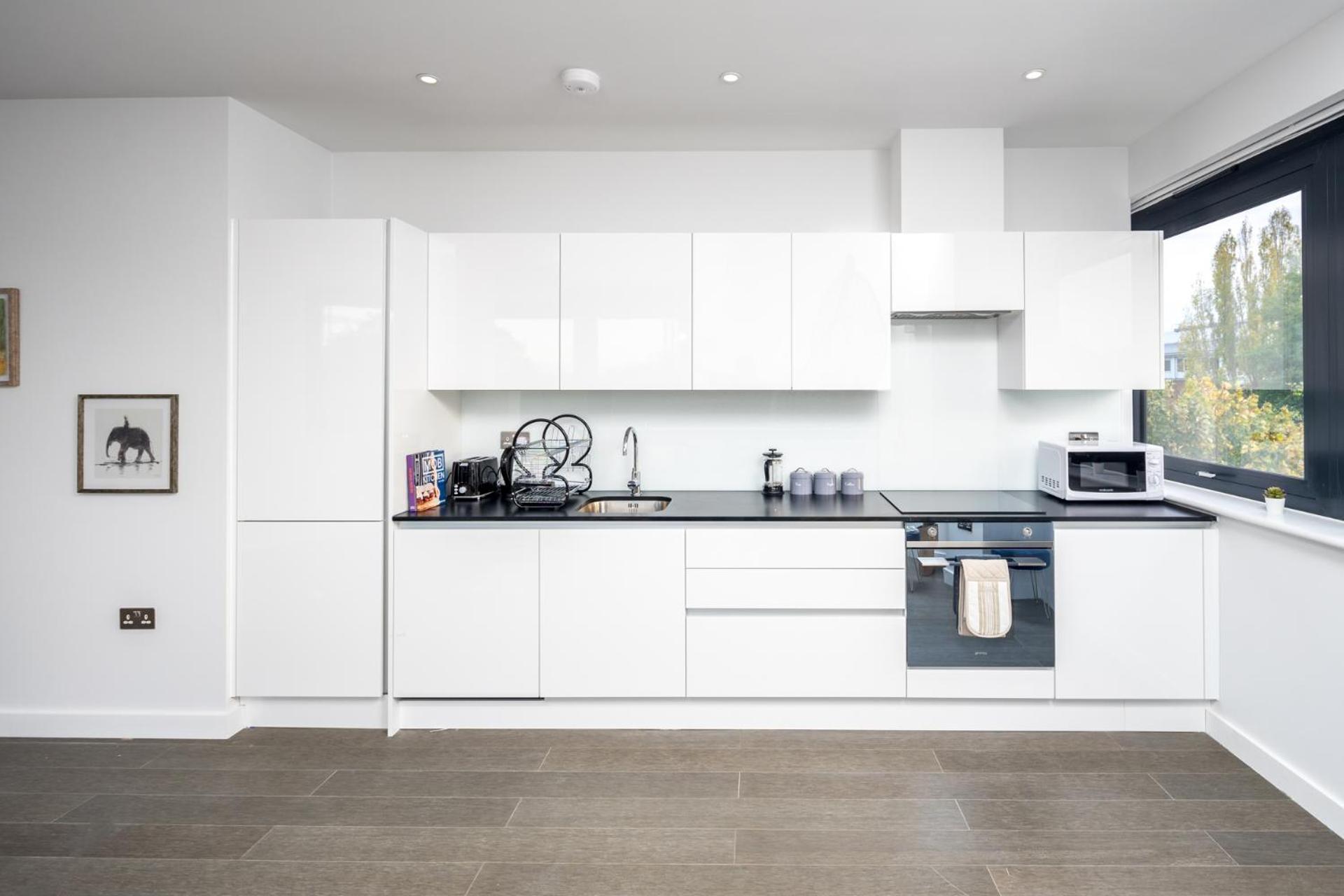 St Albans City Apartments - Near Luton Airport And Harry Potter World Exterior photo