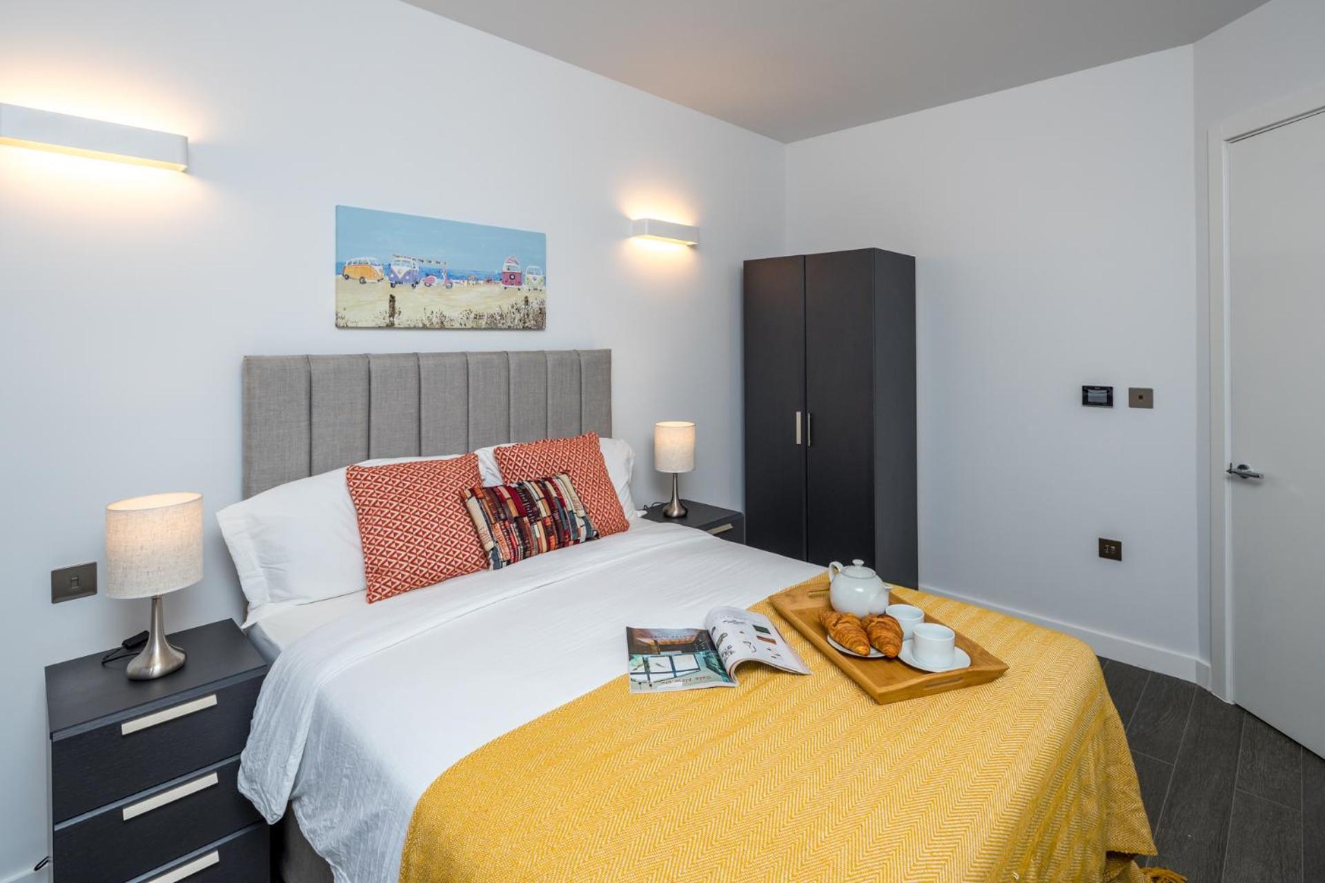 St Albans City Apartments - Near Luton Airport And Harry Potter World Exterior photo