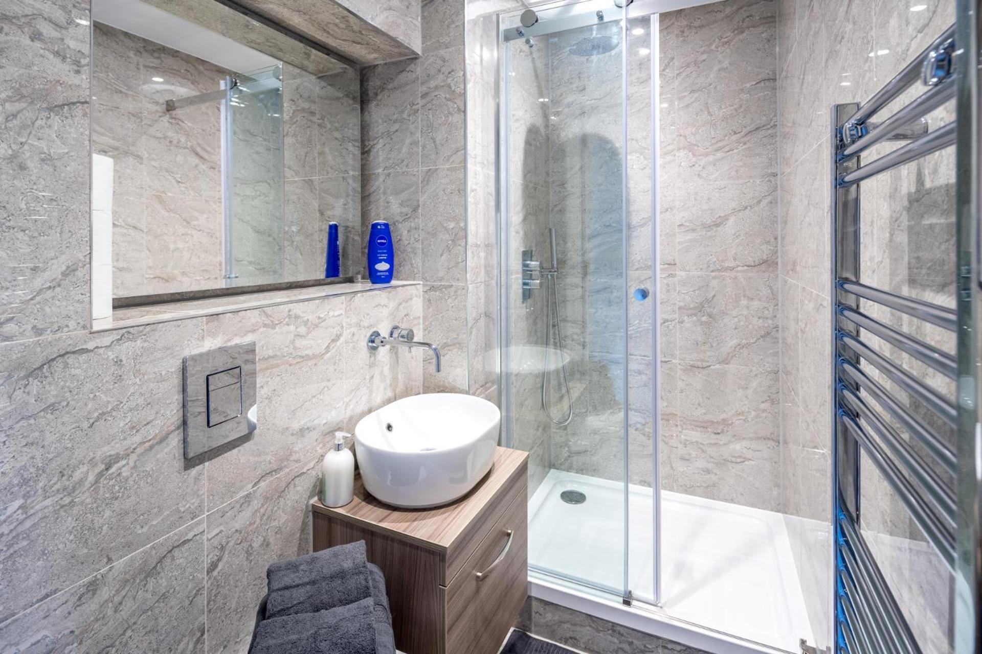 St Albans City Apartments - Near Luton Airport And Harry Potter World Exterior photo